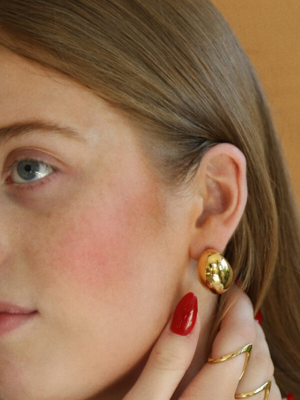 OSUM - 18 K Gold plated bold earrings - Image 2