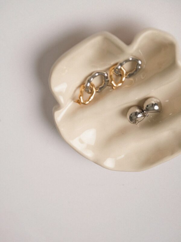 Dhé x Bannu - Dallgë Jewelry Holder - Small - Image 2