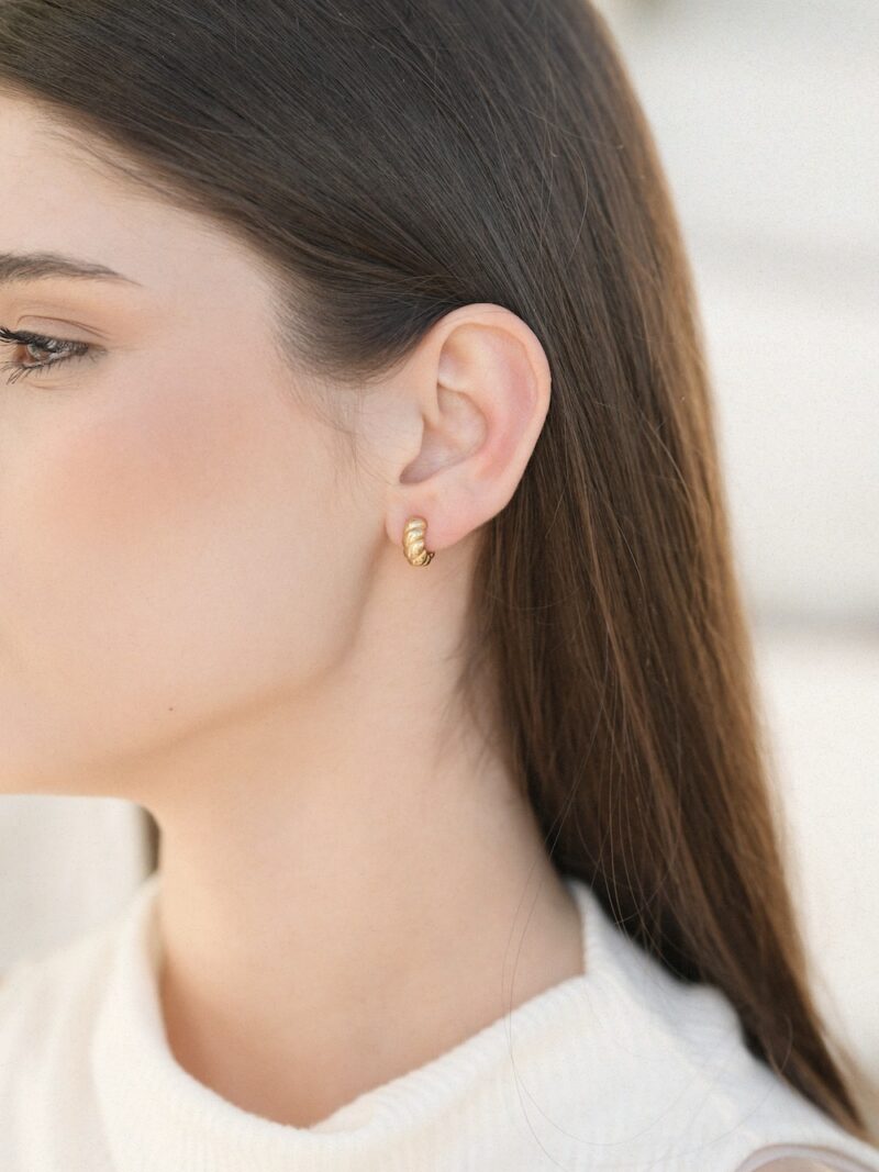 Vilun - 18 k gold plated small earrings - Image 2