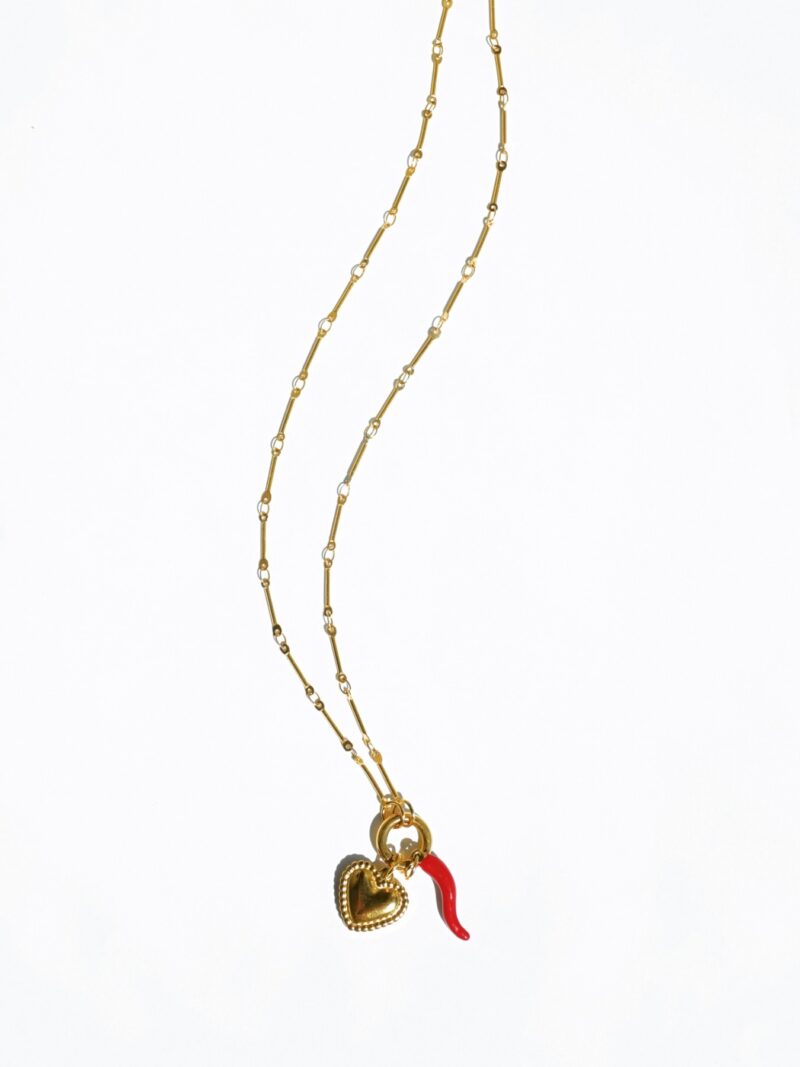 Fortuna Charms - 18 k gold plated necklace with red chili pepper and heart - Image 3